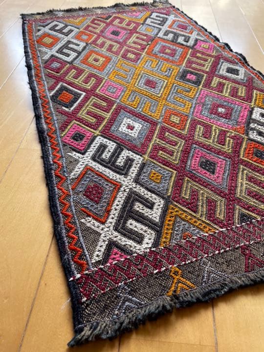 オールドキリム　ジジム