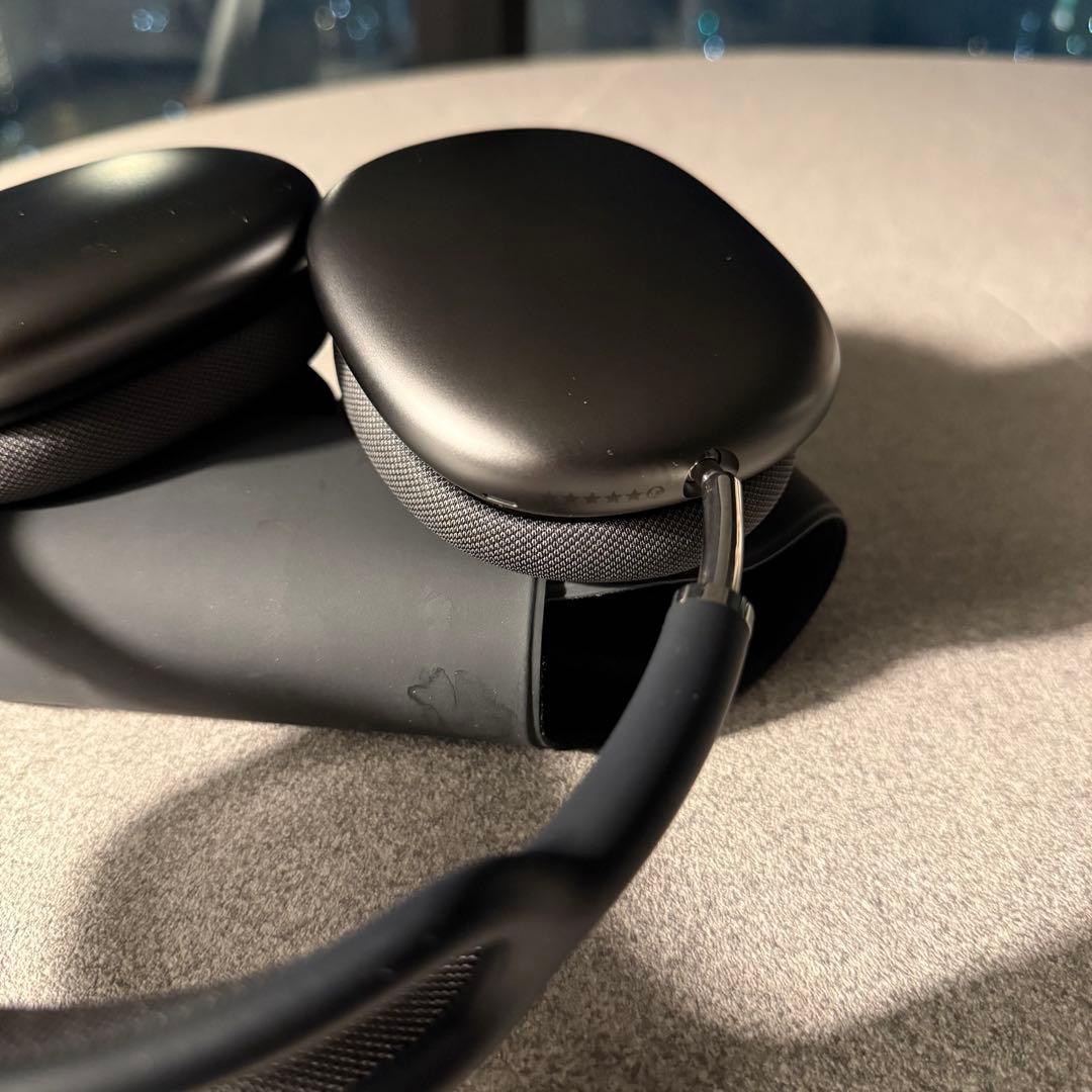 【極美品】AirPods Max スペースグレー（ライトニングモデル）