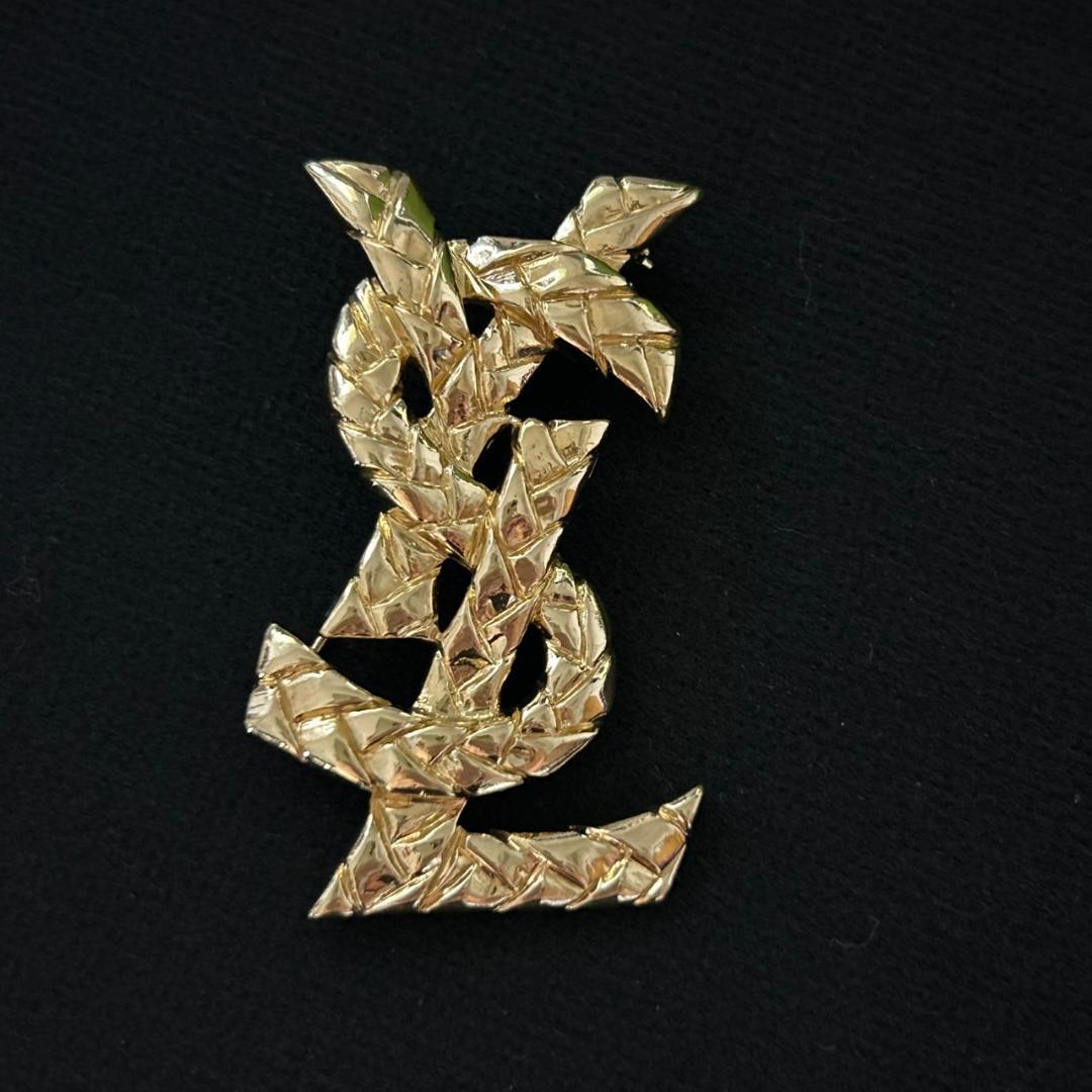 【美品】イヴサンローラン ブローチ ゴールドカラー　0607004