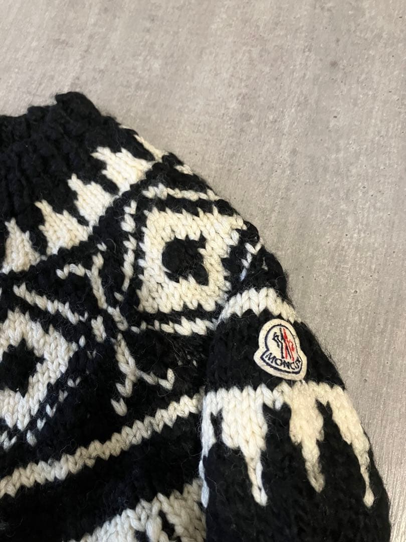 Moncler モンクレール　ノルディック柄の可愛いあったかニット