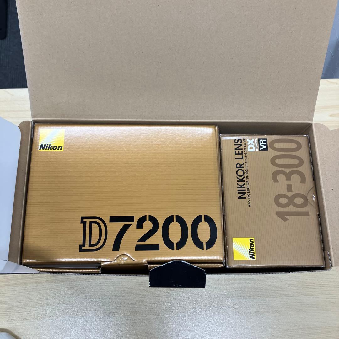 c*n様 ニコンD7200 18-300㎜ スーパーズームキット