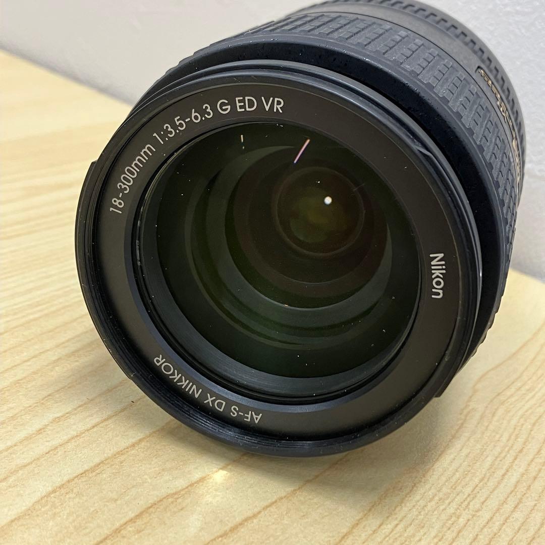 c*n様 ニコンD7200 18-300㎜ スーパーズームキット