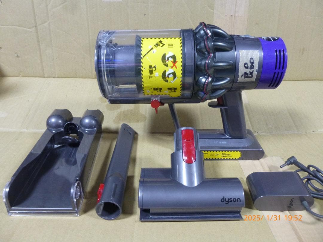 タイムセール開催中　ダイソンSV12　 ミニブラシヘッド装着でエコ50分