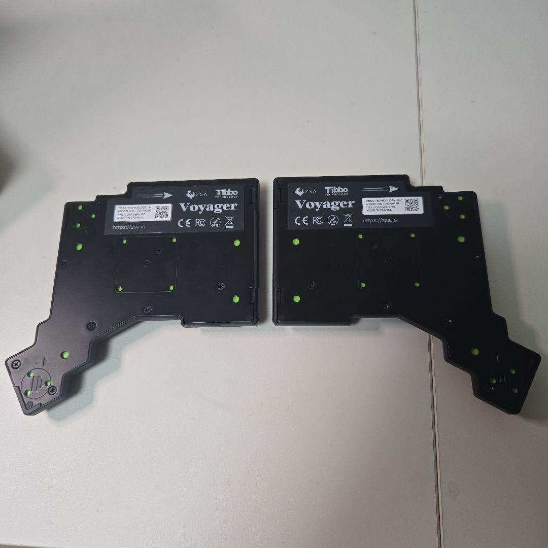 F*t様 ZSA Voyager 　左右分割キーボード