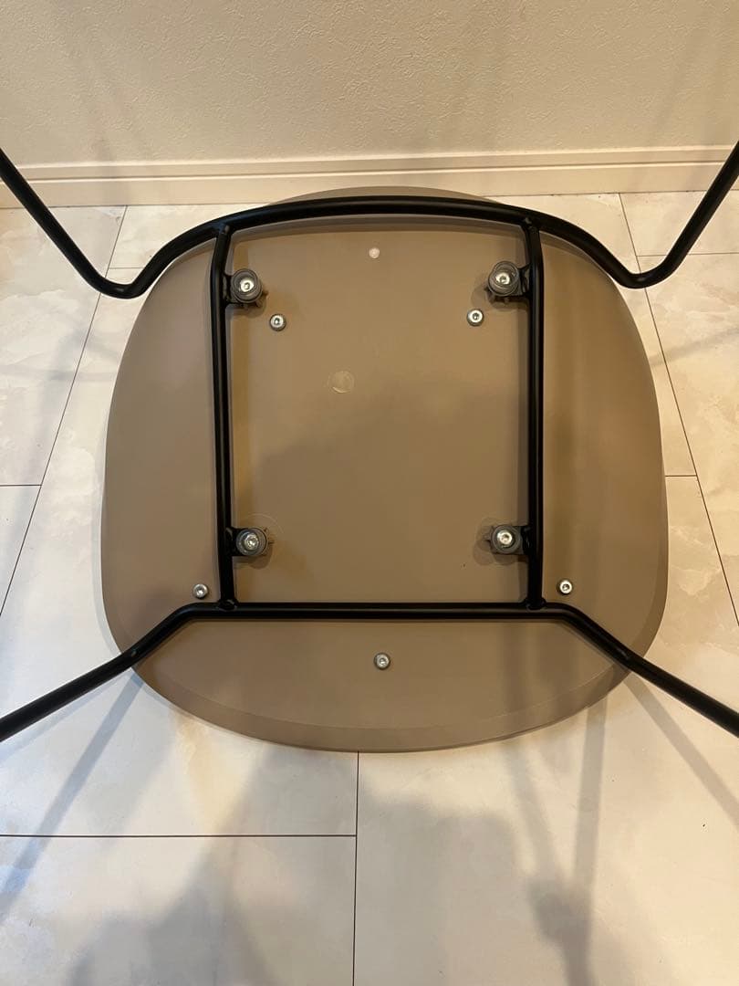 【目玉商品大値下げ中】（超美品）クッション付きダイニングチェア　2脚セット