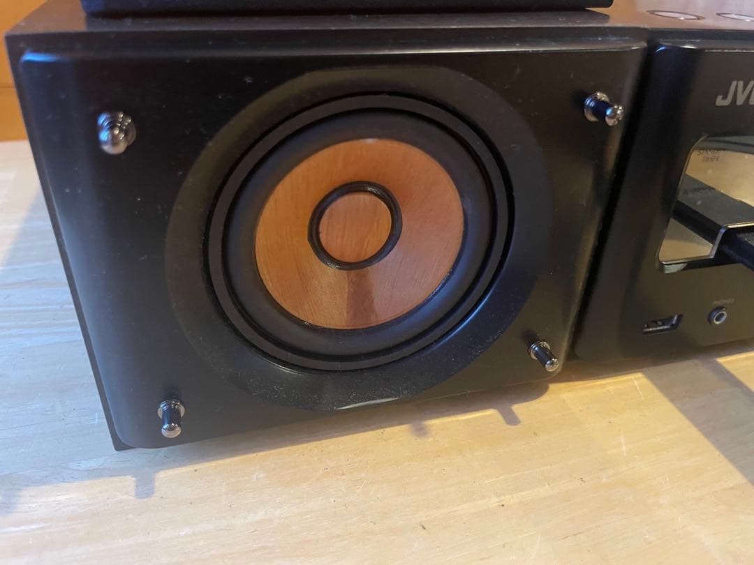 JVC製のコンパクトコンポーネントシステム　CA-ES55