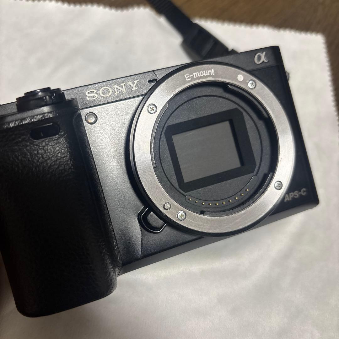 SONY α6000 ミラーレス一眼カメラ　ジャンク