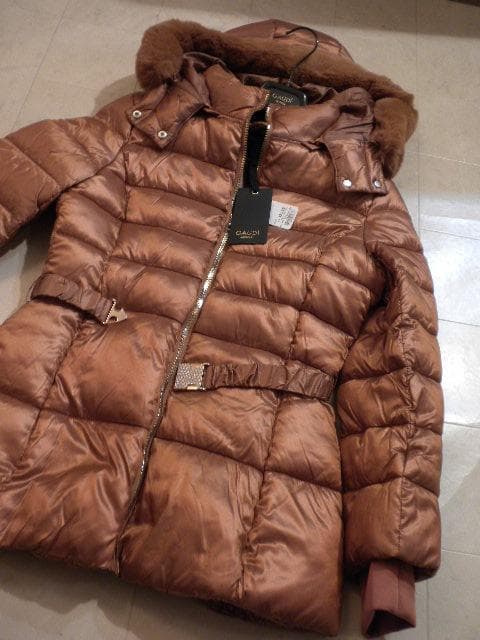 ◆お薦め！ガウディ◆綺麗キャメルブラウン！人気デザイン”エコダウンコート！42