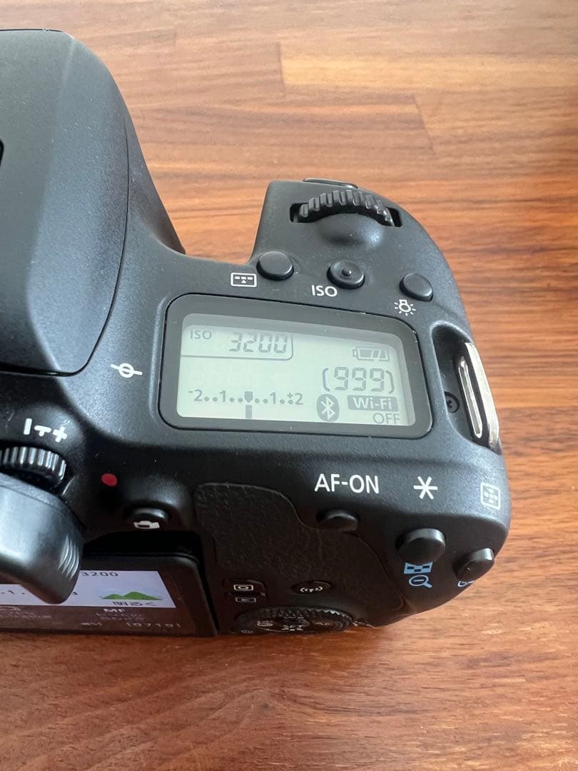 Canon EOS 9000D 本体 バッテリー付き