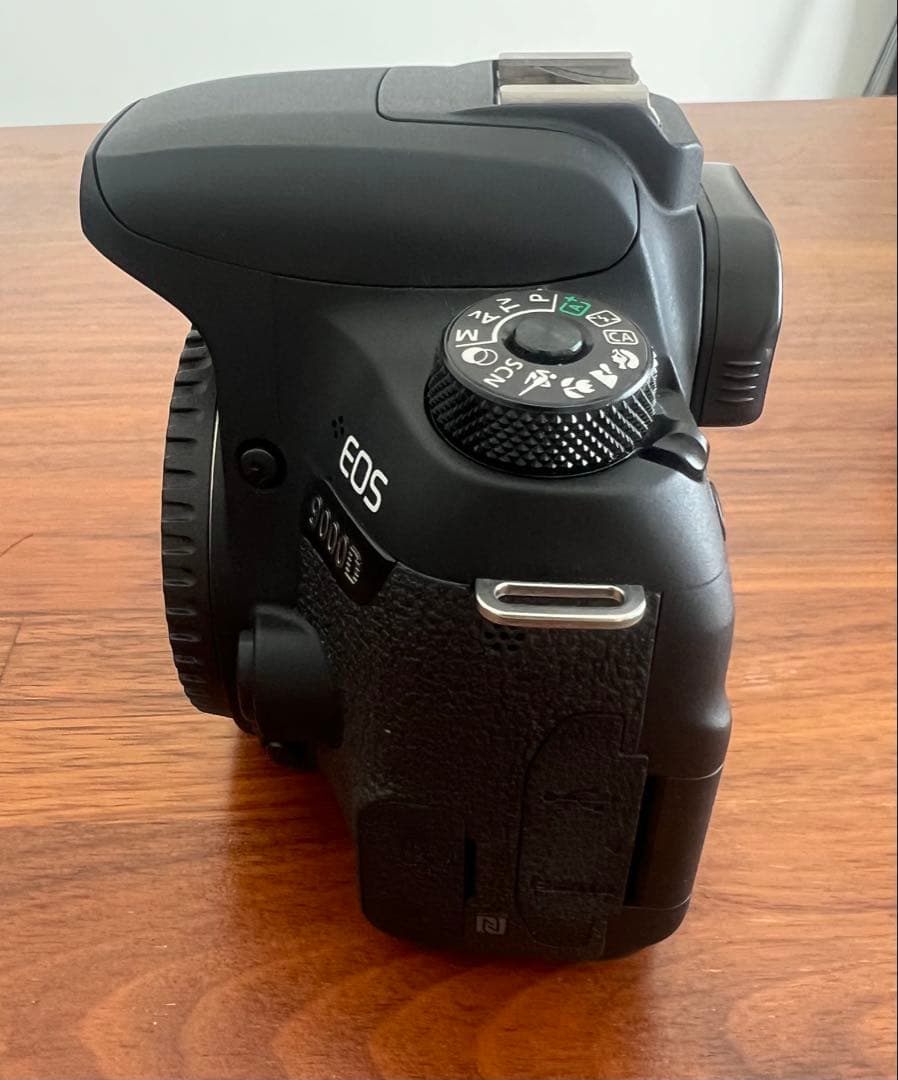 Canon EOS 9000D 本体 バッテリー付き