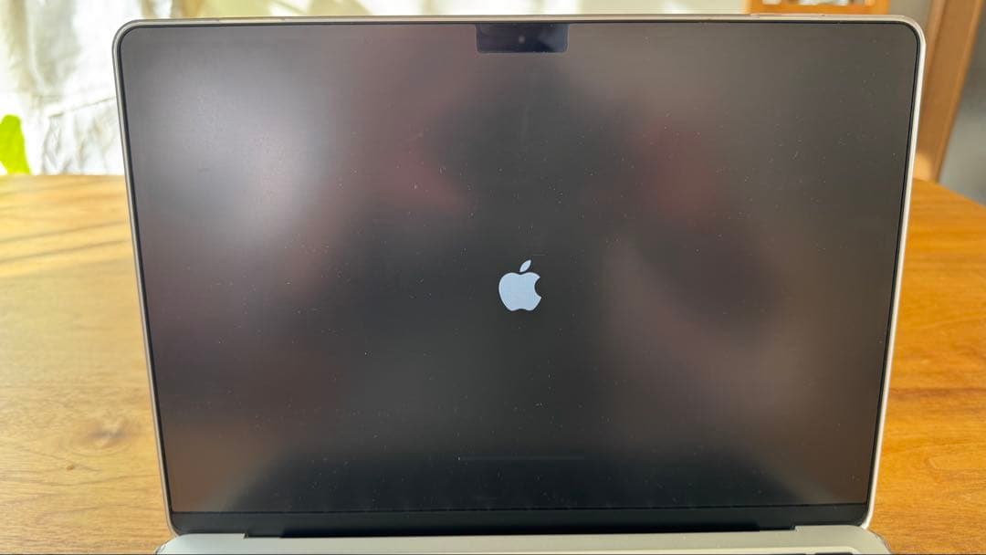 MacBook Air M2 シルバー 13インチ【ジャンク】