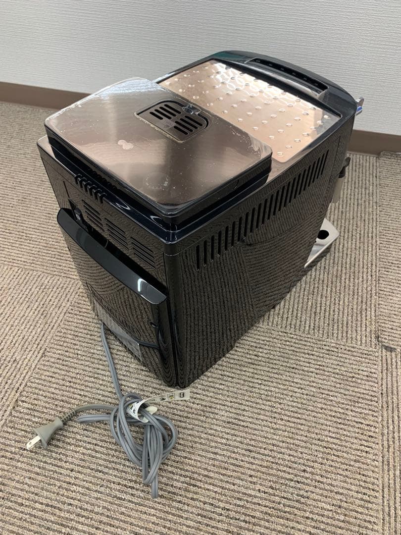 DeLonghi Magnifica S コーヒーメーカー　ECAM22112