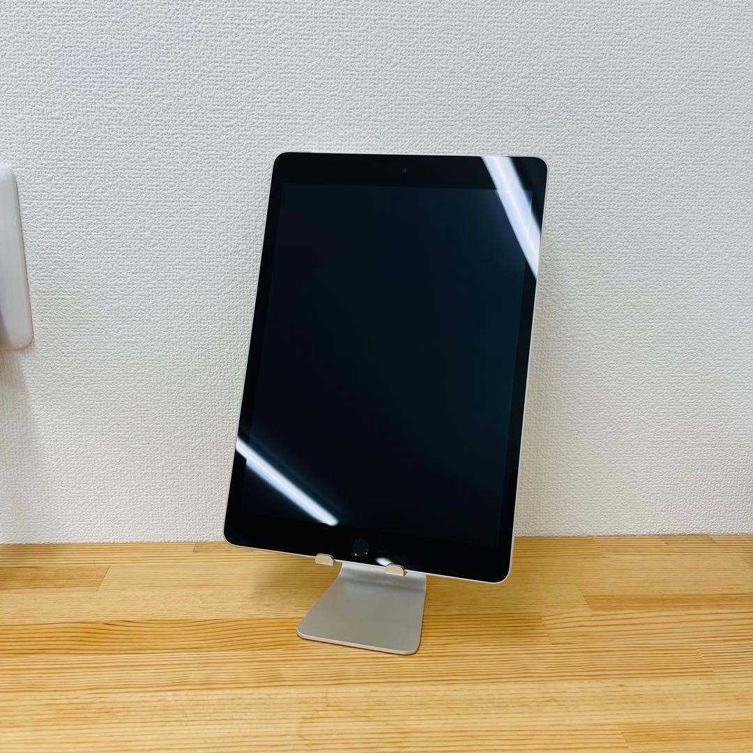 A 98% iPad 第9世代 256 GB SIMフリー セルラー 本体