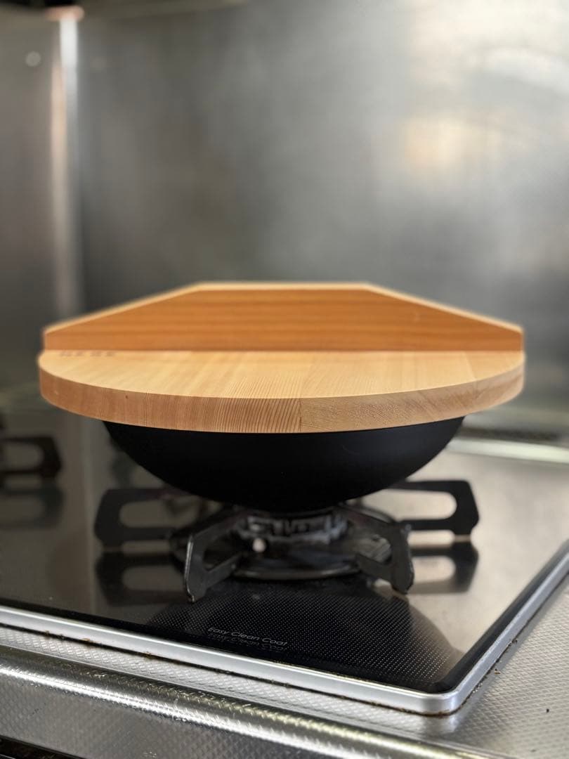 早い者勝ち！新品！HEGEφ250直火鍋(ブラック)＆さわら木蓋付き