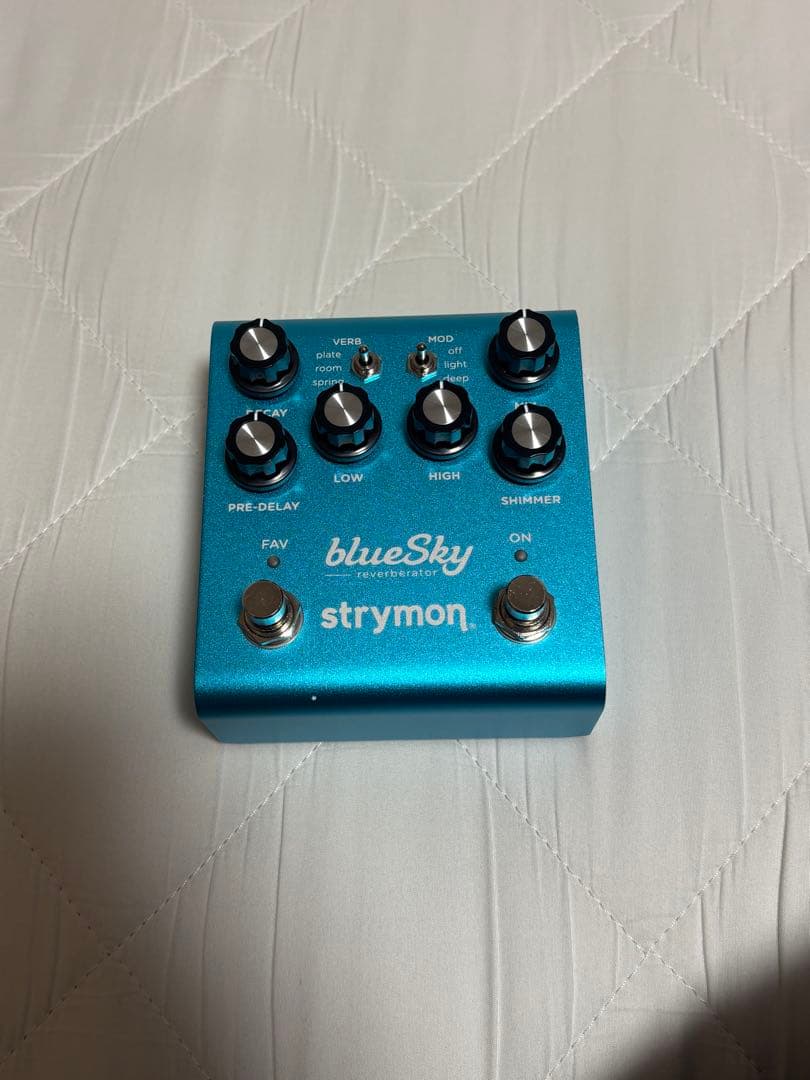 ギター strymon Bluesky V2