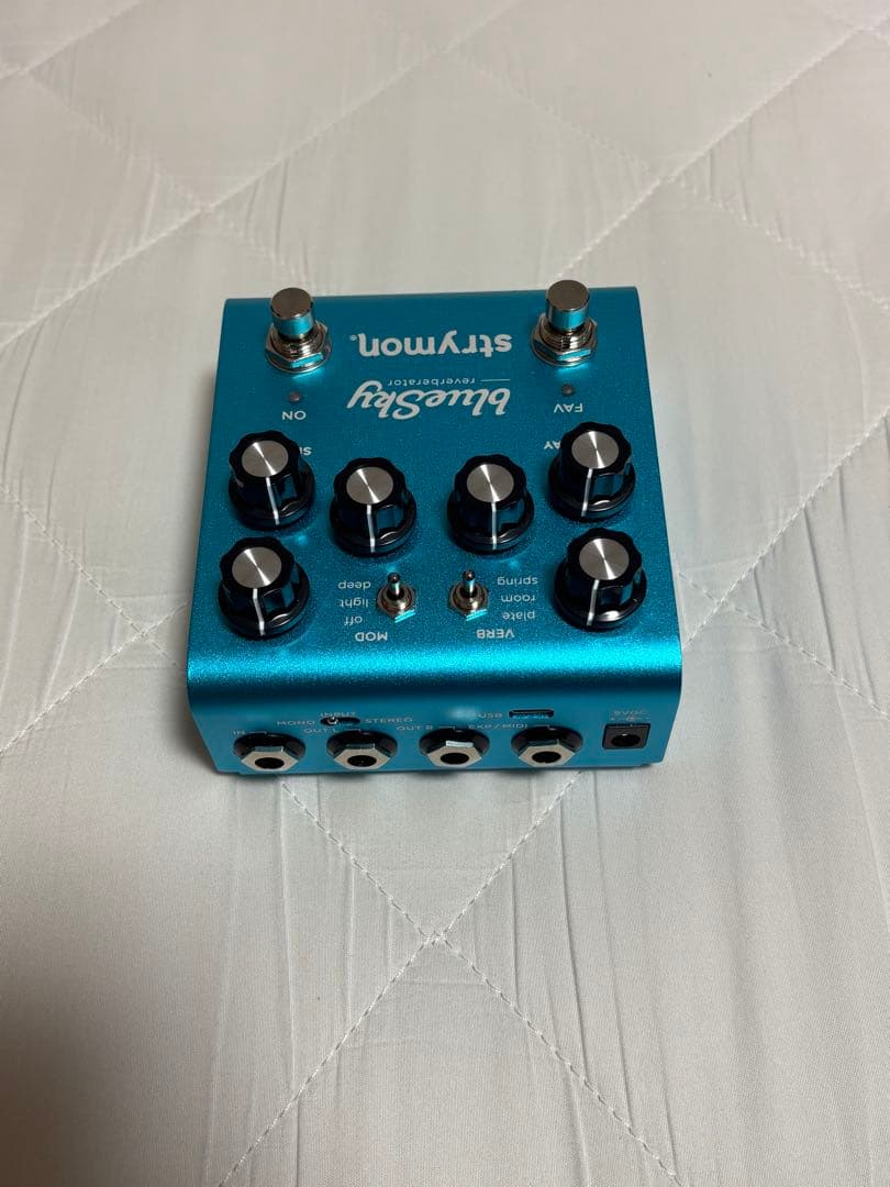 ギター strymon Bluesky V2