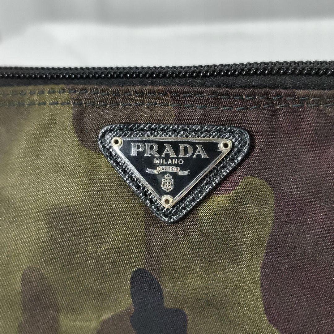 PRADA　プラダ　テスートカモフラ　三角ロゴプレート　ポーチ　白タグあり