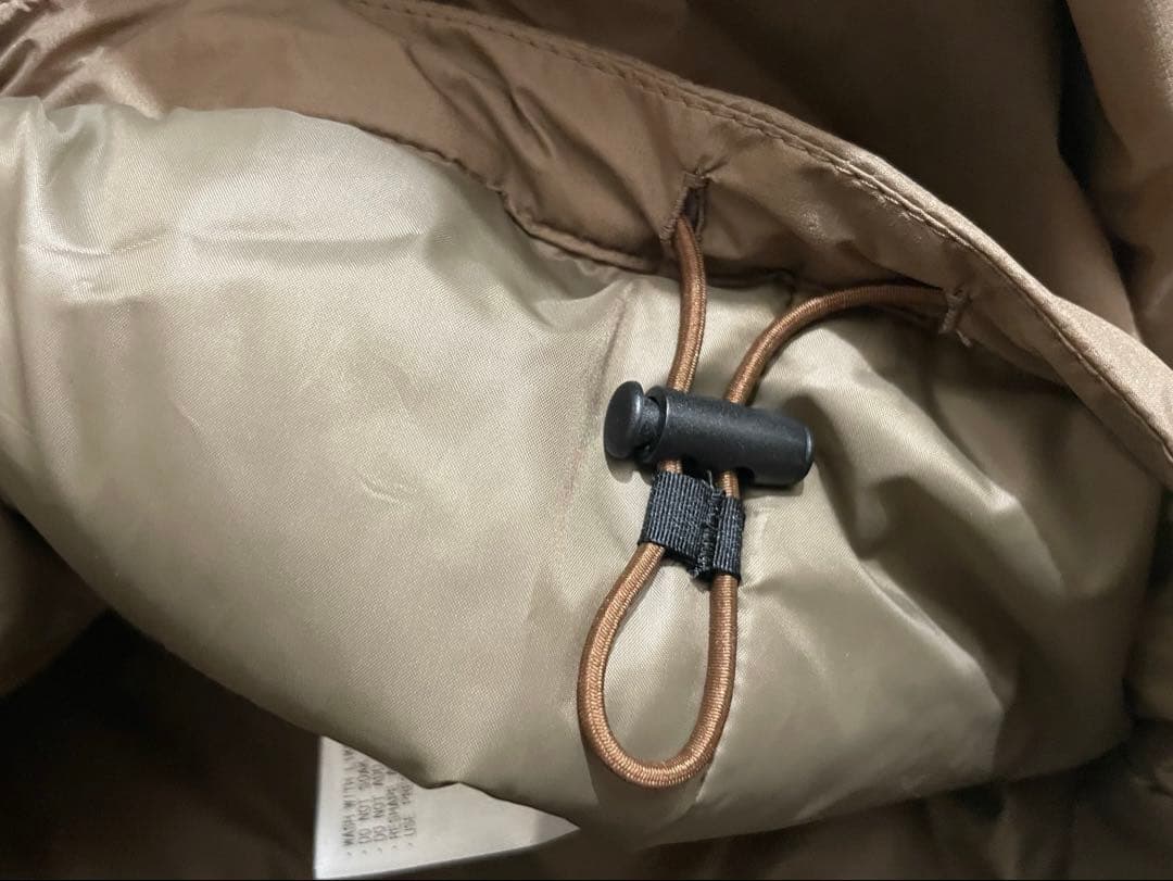 マーモット　W’s Light Trace Padding Jacket