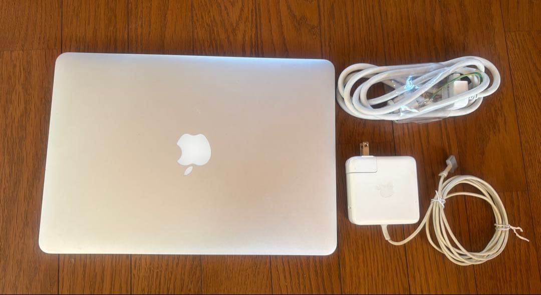 MacBook本体 MacBook Pro SSD1TB 16GB