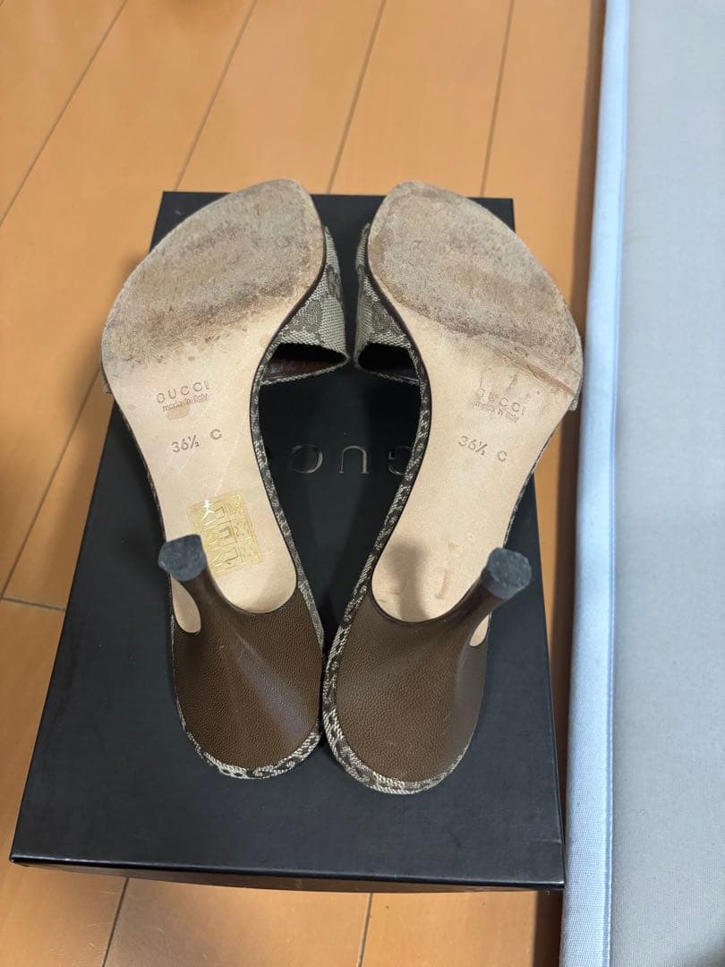 GUCCI GG柄　箱+袋セット　23.5cm