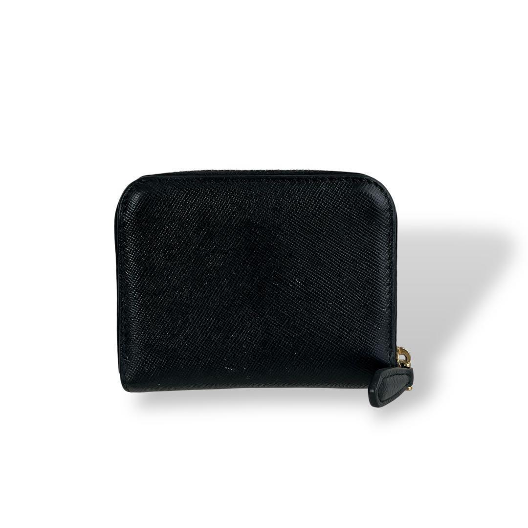 現行品　プラダ　ケース　三角ロゴ　ラウンドファスナー　サフィアーノ　黒