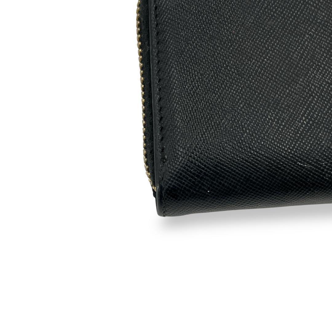 現行品　プラダ　ケース　三角ロゴ　ラウンドファスナー　サフィアーノ　黒