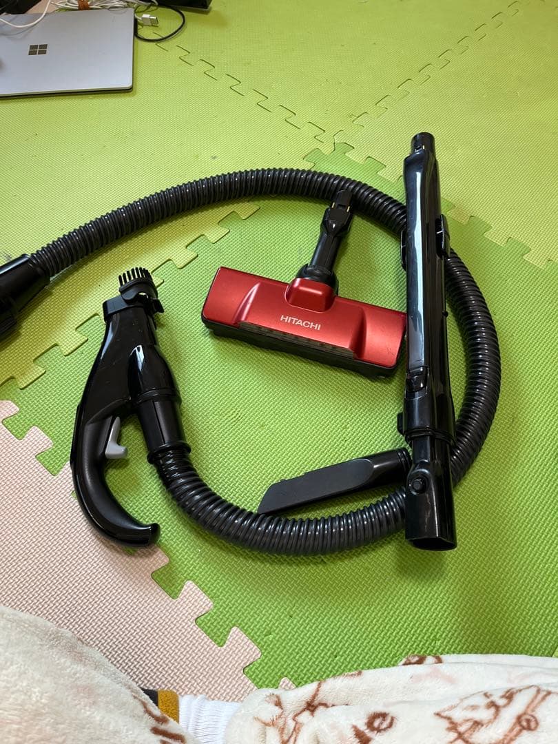 2022年製　日立のサイクロン式掃除機「パワかるサイクロン CV-SP900K」