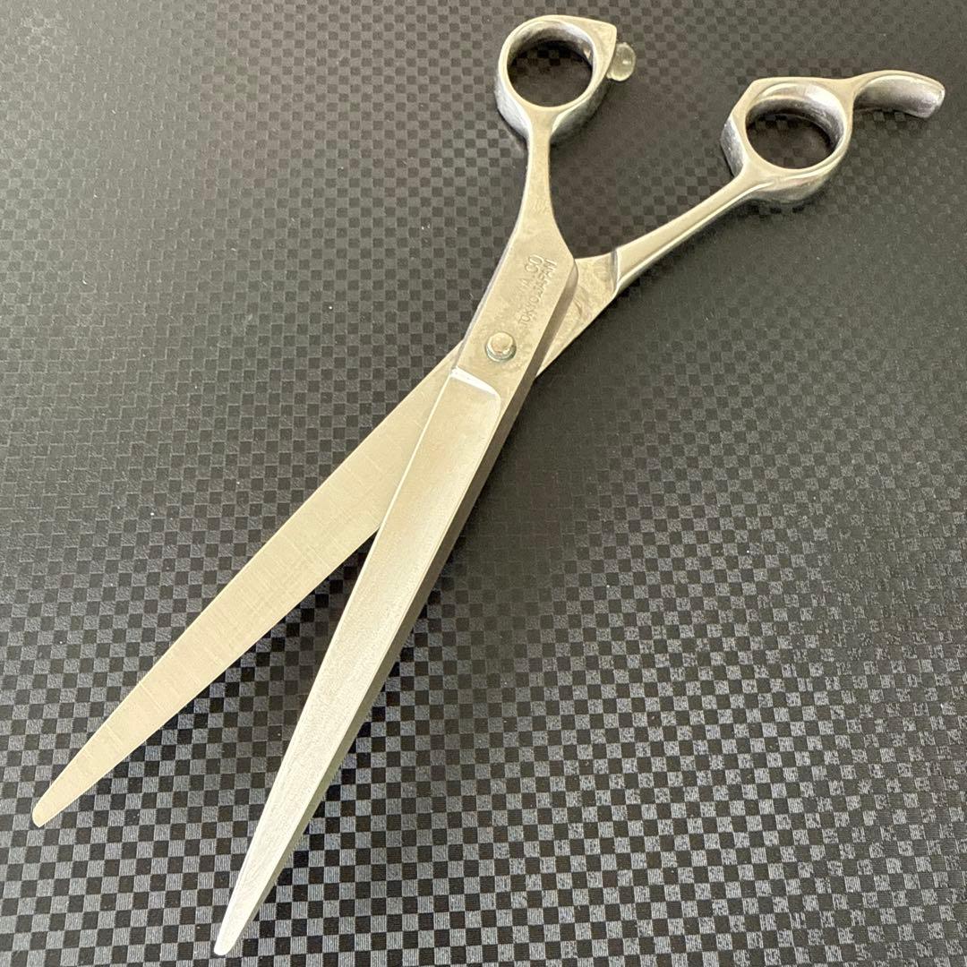 理容☆新品☆未使用プロ用鋏☆ハサミ☆宝剣G☆ケース付き！美品②
