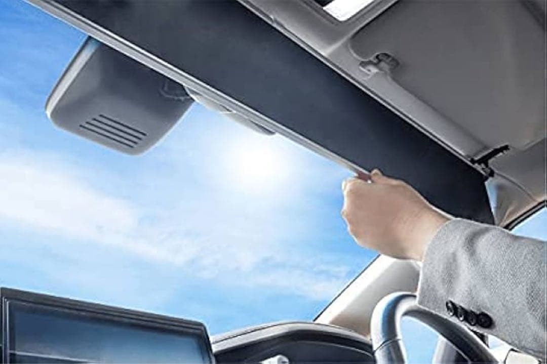 シンシェード　1400 ハイエースワイド　おまけ付き　おまけ付き