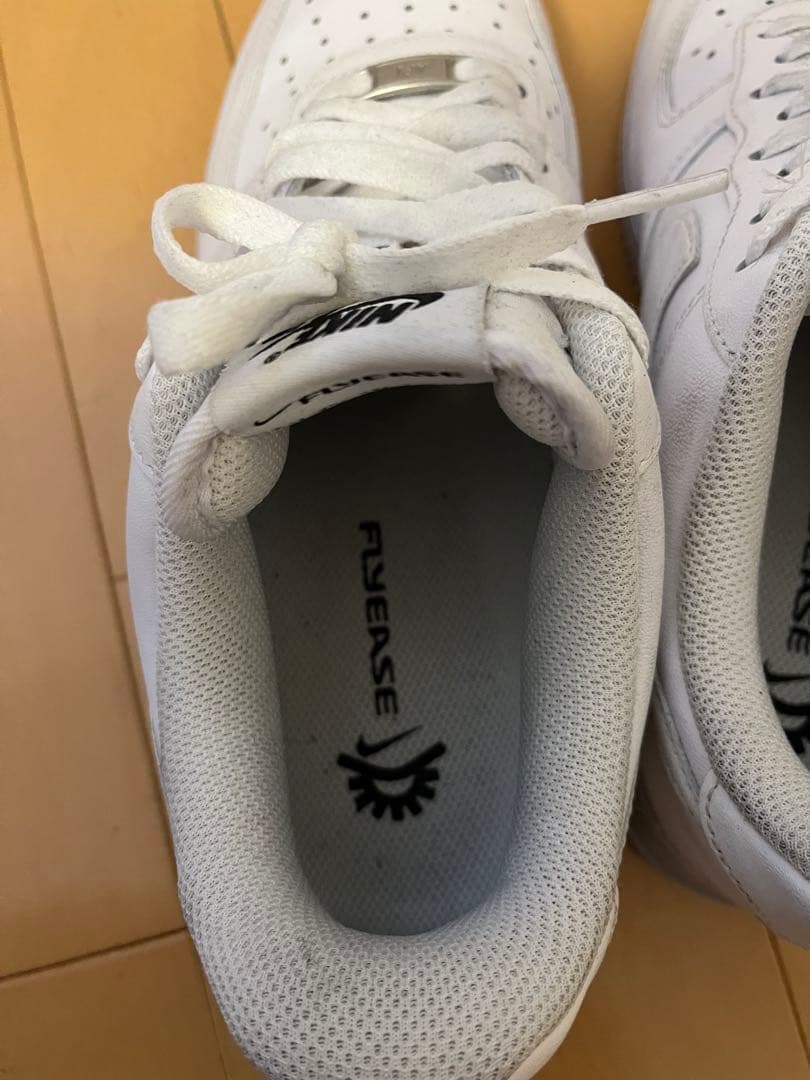 Nike Air Force 1 '07 イージーオン　ホワイト