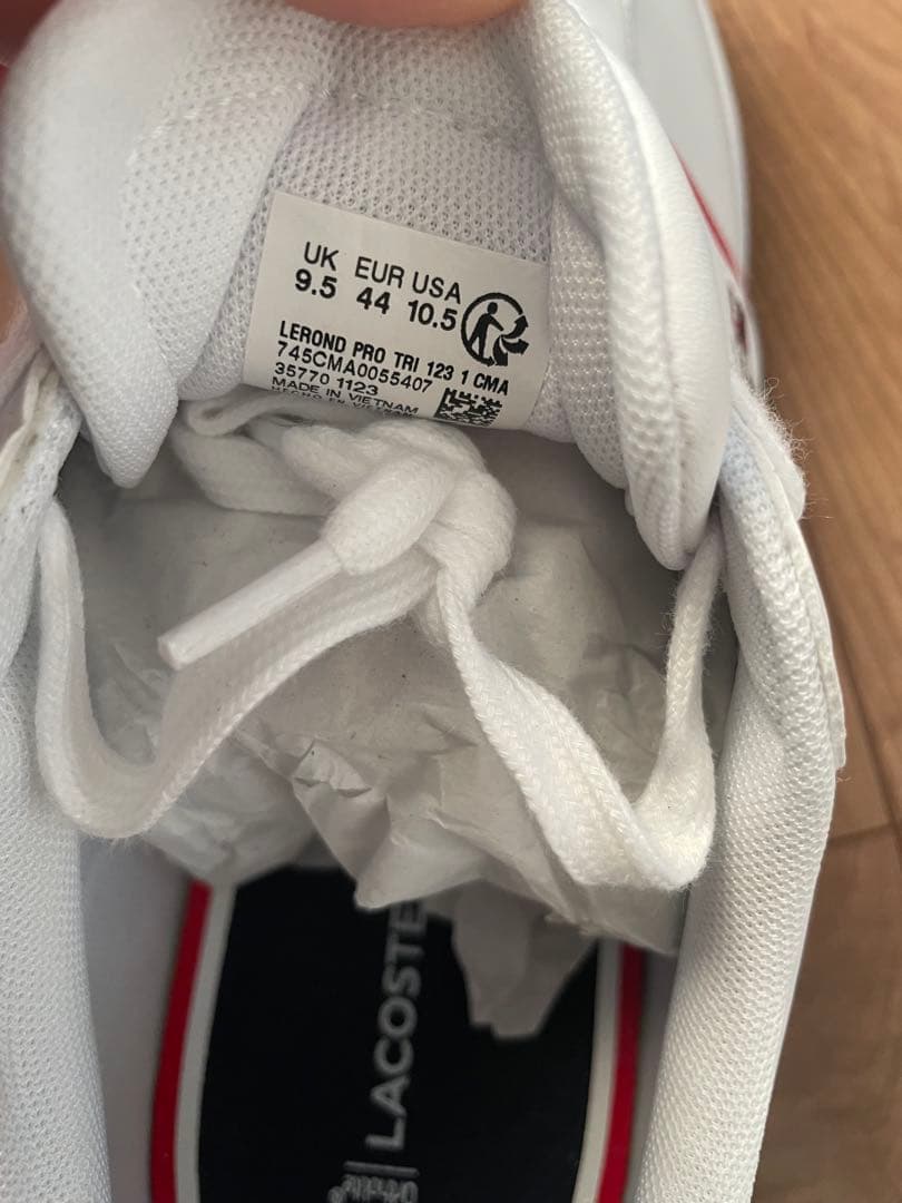 新品未使用　LACOSTE ラコステ　レザー　ホワイトスニーカー　メンズ