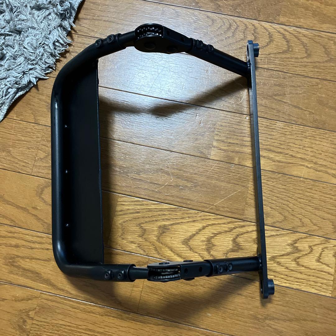 ハイエース 折りたたみ式フットレスト ブラック助手席用