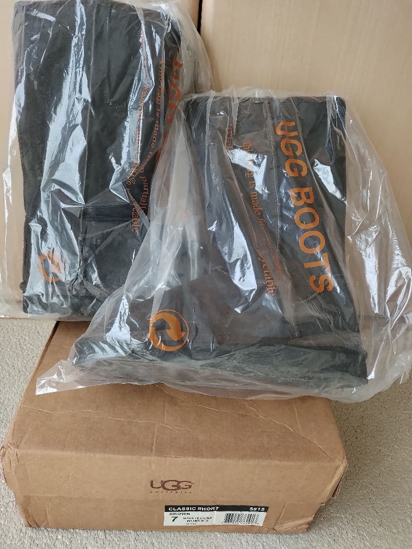 ★UGG★7インチ★ブーツ★新品★送料無料★