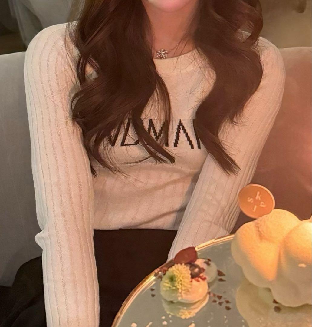 N*♡様 andmary Mary logo knit tops white