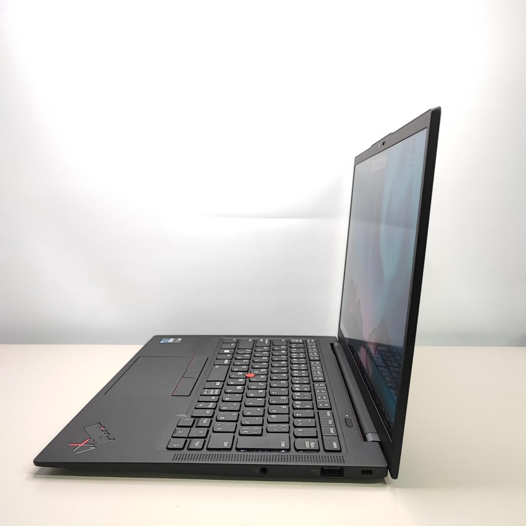 ThinkPad　X1Carbon 13th Gen11 16GB/256GB