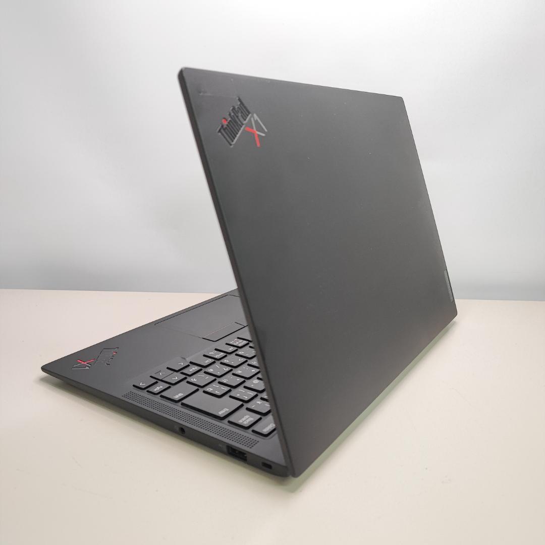 ThinkPad　X1Carbon 13th Gen11 16GB/256GB