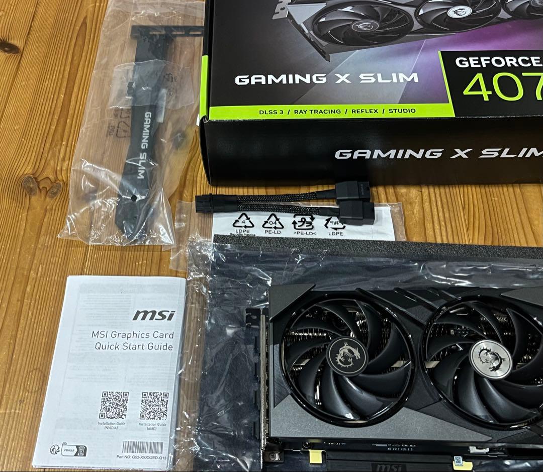 グラフィックボード・グラボ・ビデオカード MSI Gaming RTX 4070 Super 12G X Slim