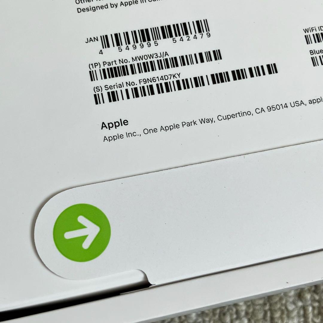 MacBook Air M4 シルバー 16GBメモリ　256GB SSD