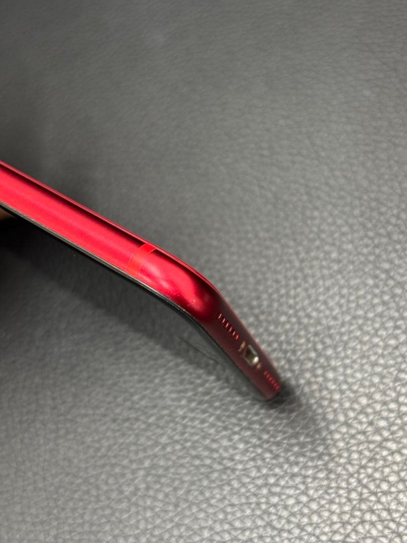 iPhone SE (第2世代) 64GB