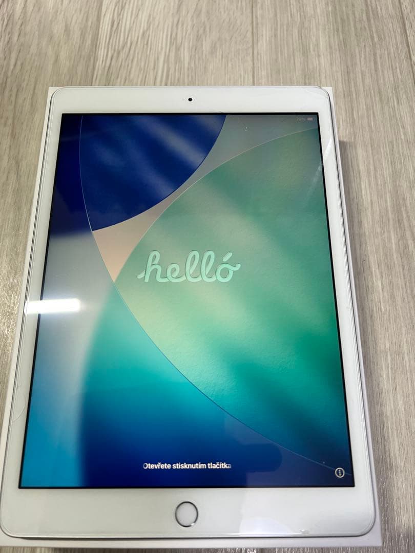 iPad第8世代 128GB シルバーWi-Fiモデル