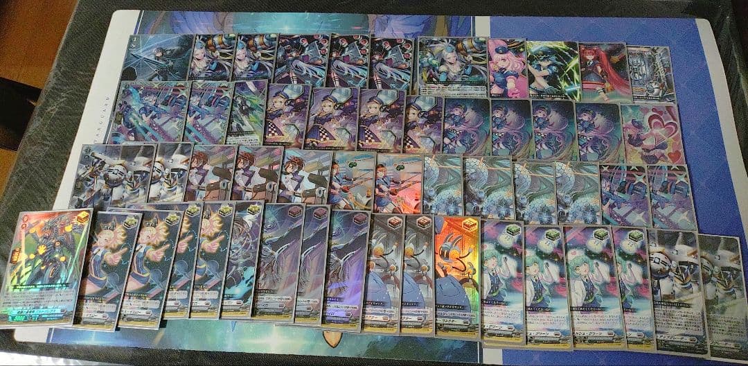 ヴァンガード 極光戦姫 デッキ