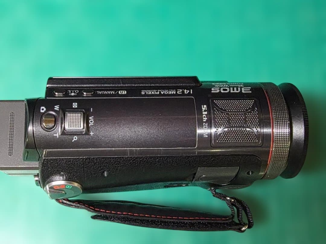 Panasonic HDC-TM700 FULL HD ビデオカメラ