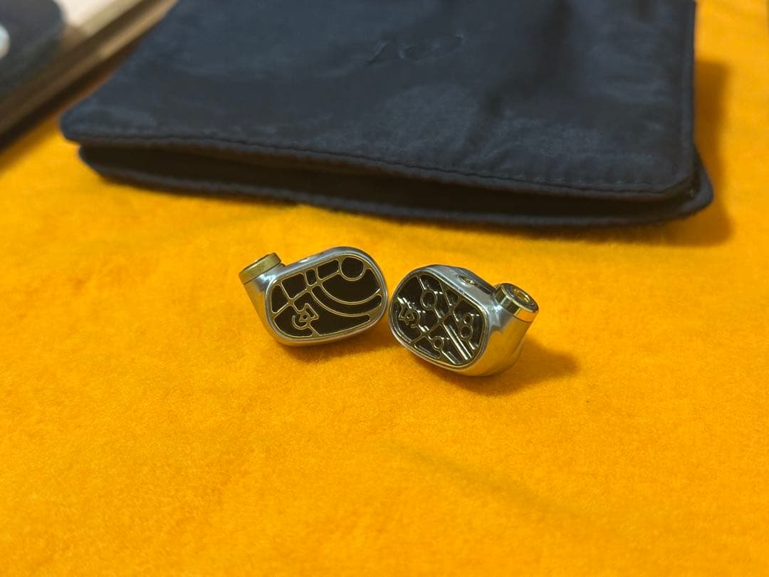 美品Campfire Audio Solaris Stellar Horizon