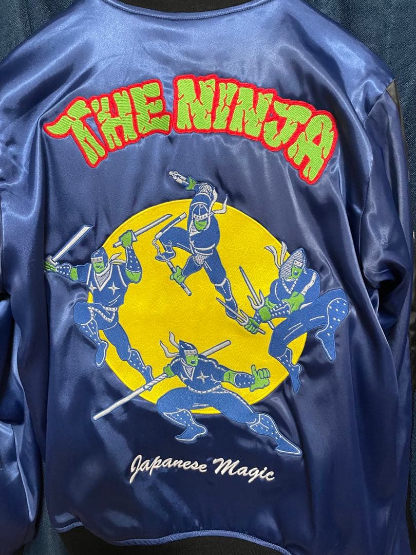 キン肉マン　ソルジャーチーム　スカジャン　リバーシブル　Mサイズ