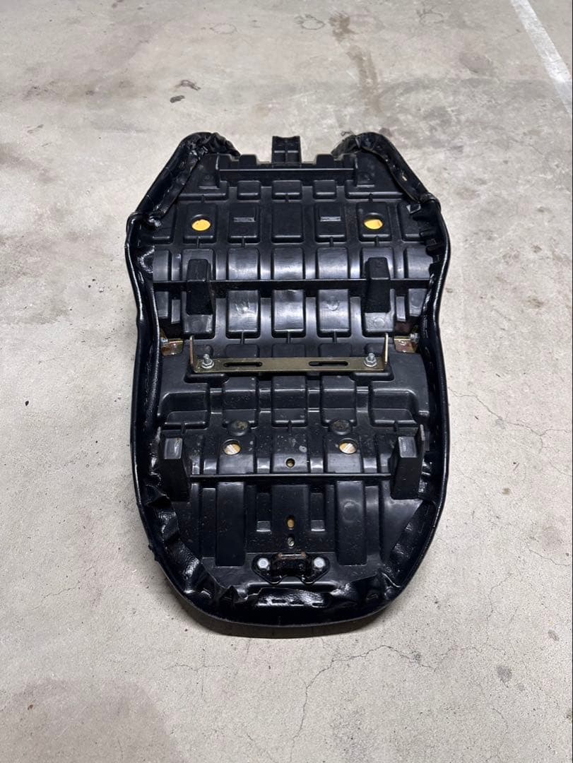 バリオス１型　　シート