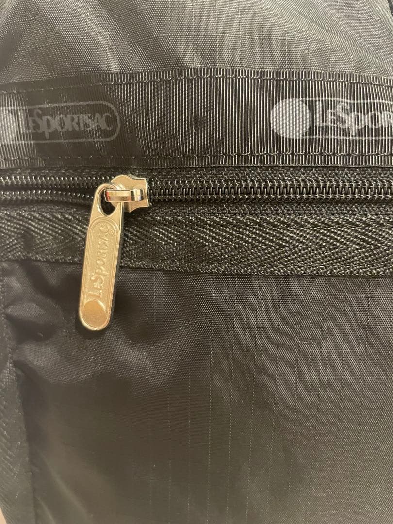 Lesportsacブラックナイロンボストンバッグ