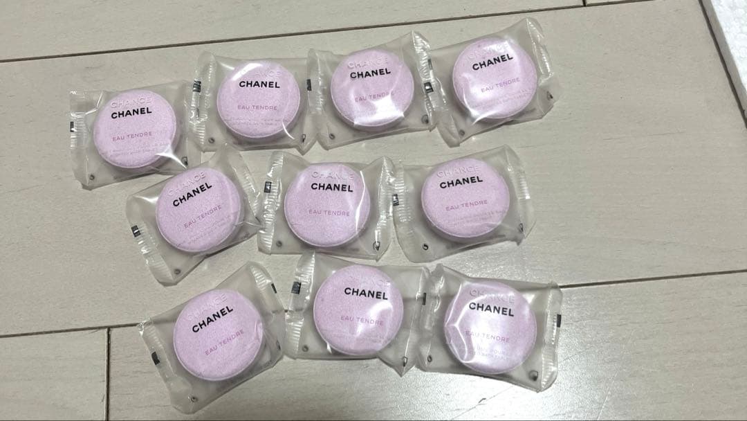 Y*C様 シャネル　バスタブレット