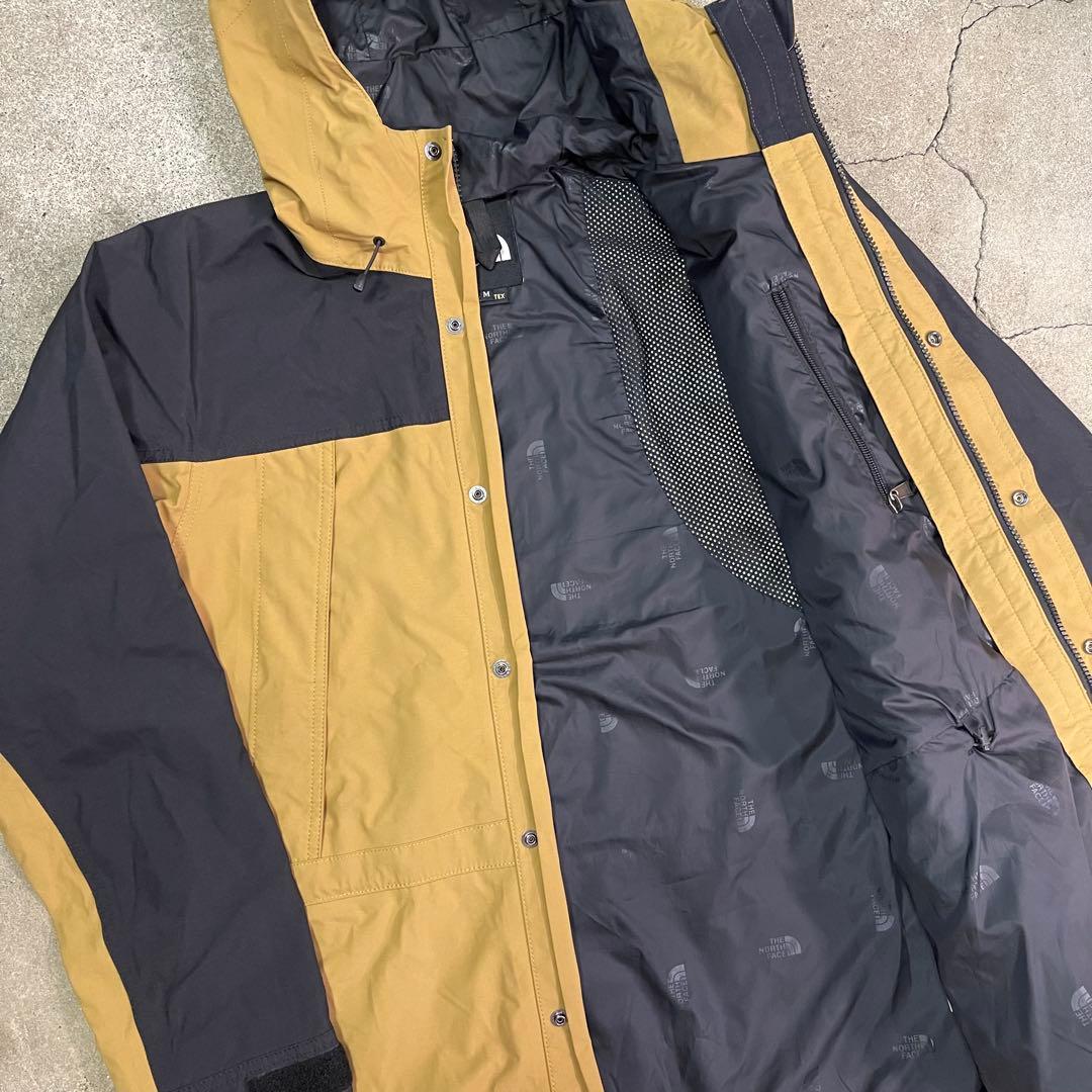 ジャケット・アウター THE NORTH FACE Mountain Light Jacket M