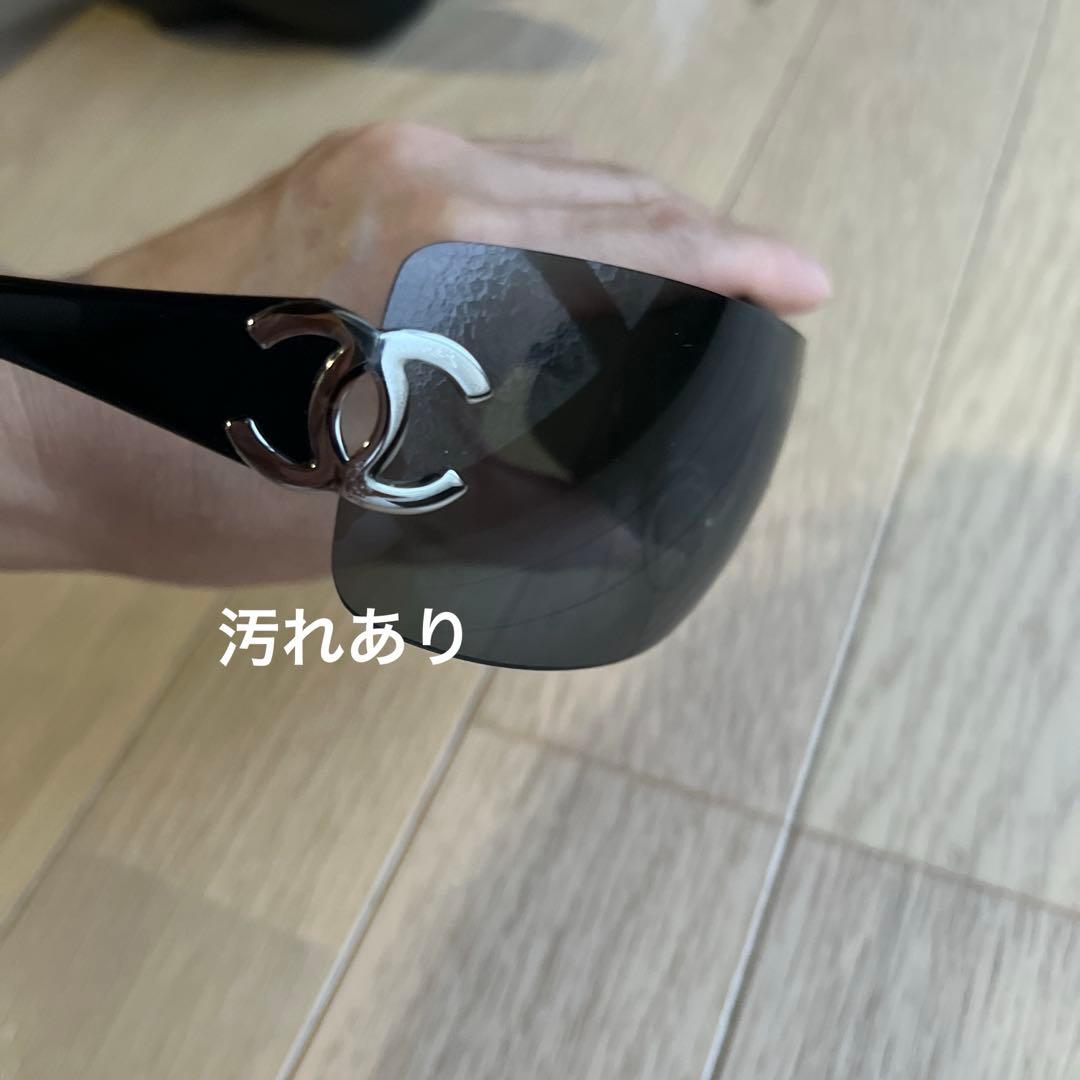 CHANEL シールドサングラス ブラック ケース付