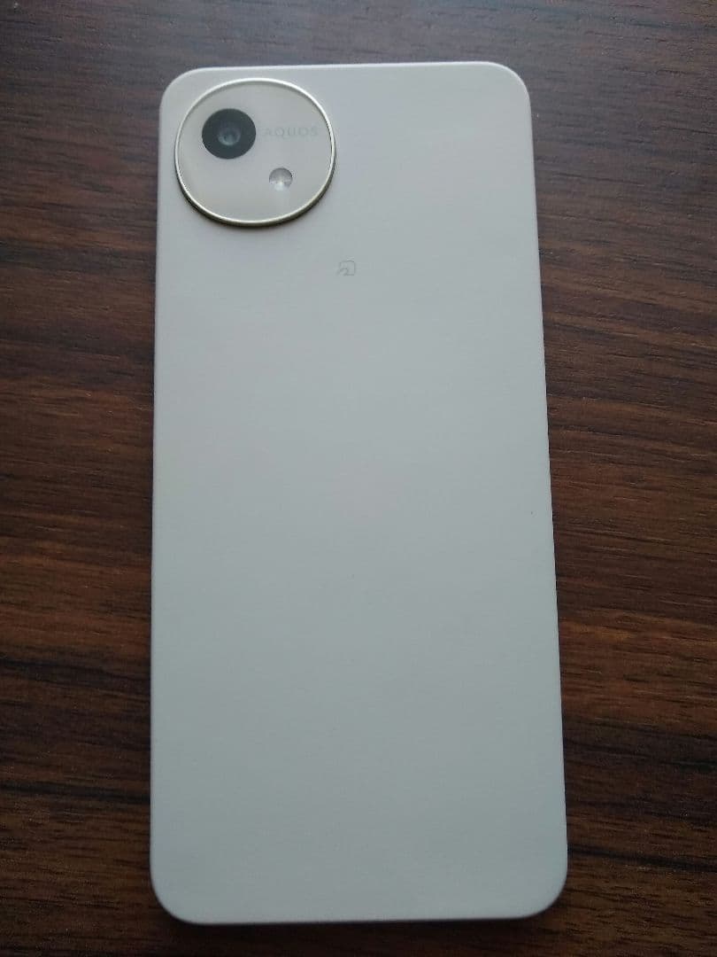 AQUOS wish4 一部故障スマホ